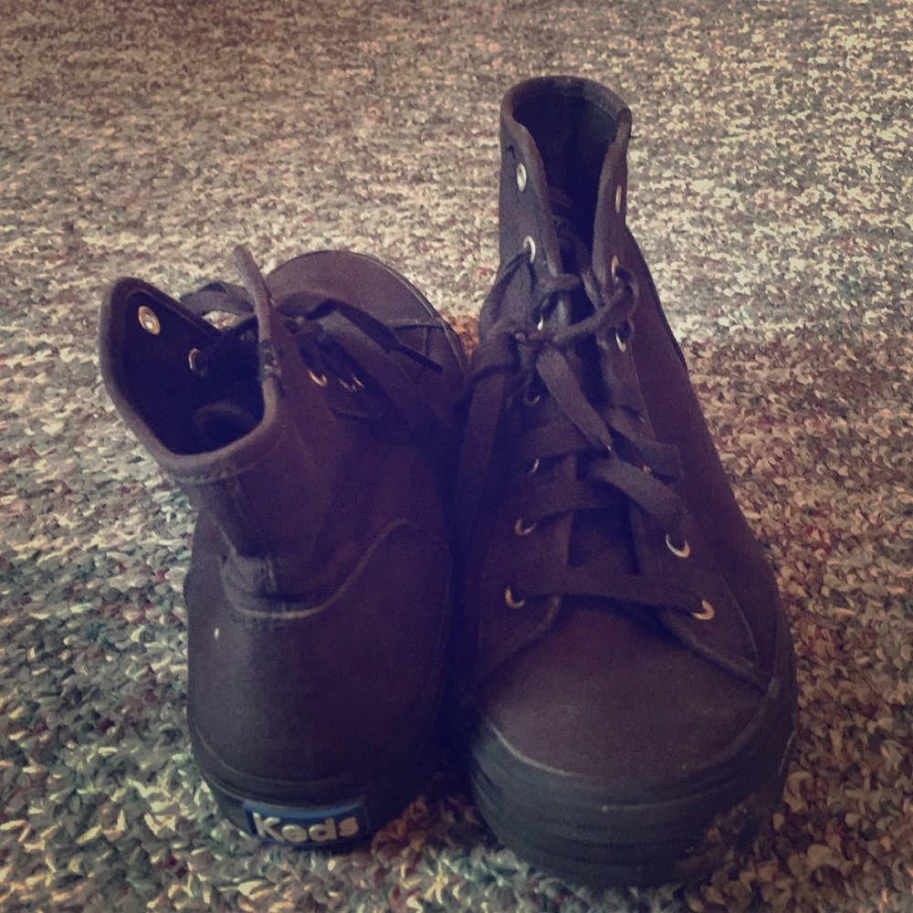 Black high top Keds